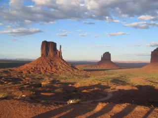 On sideways to Monument Valley